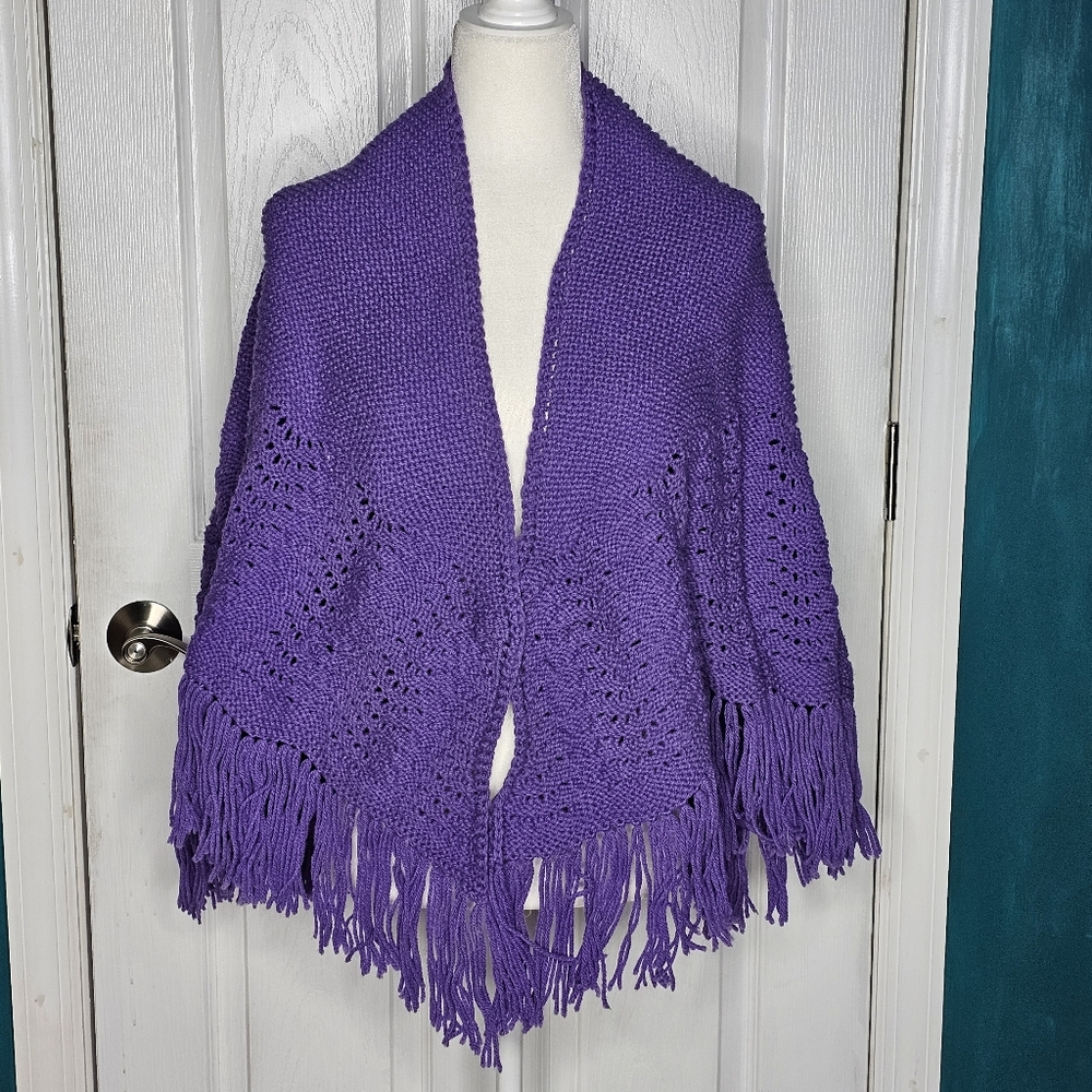 Vintage 1970's Handmade Purple Knit Shawl/Poncho/Shrug